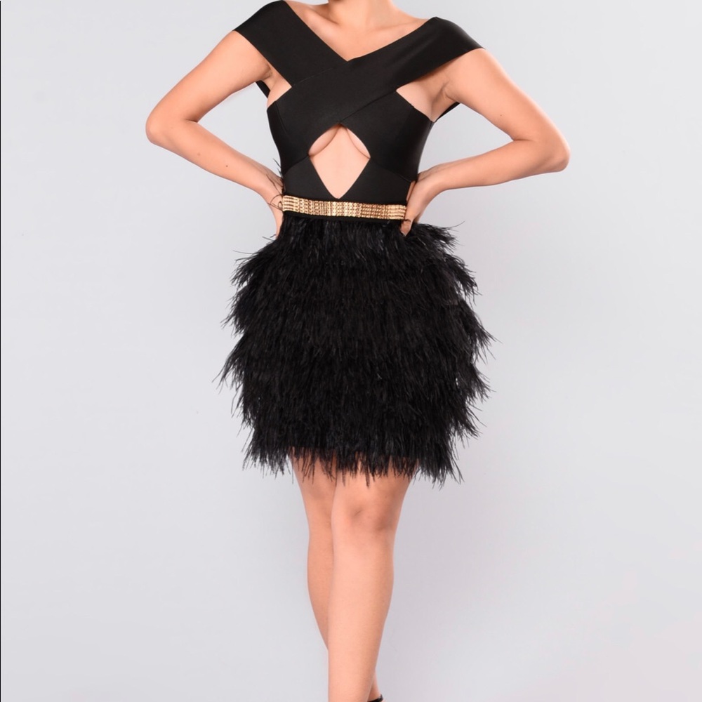 New Feather Bandage Dress Size XL fits L/XL